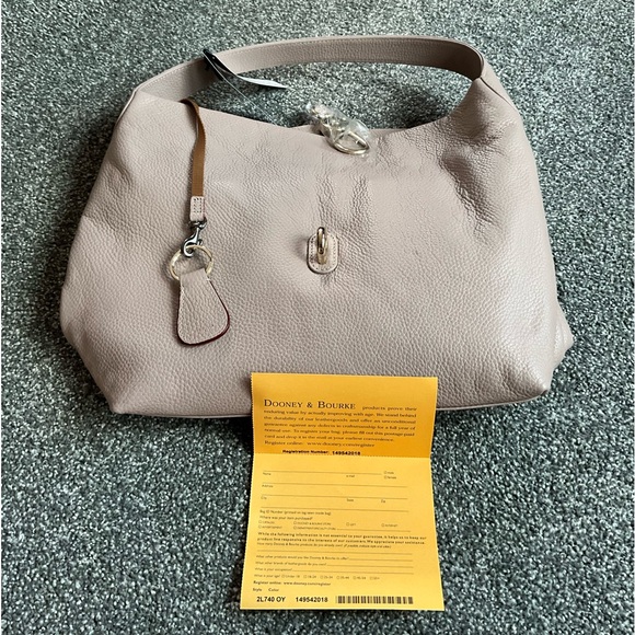 NWT Dooney & Bourke LogoLock Set - Picture 15 of 15